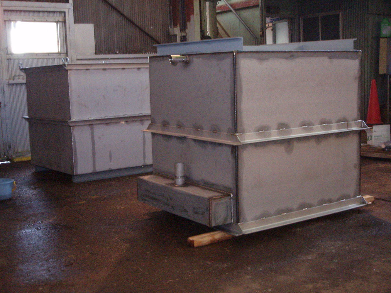 5t ステンタンク 2基