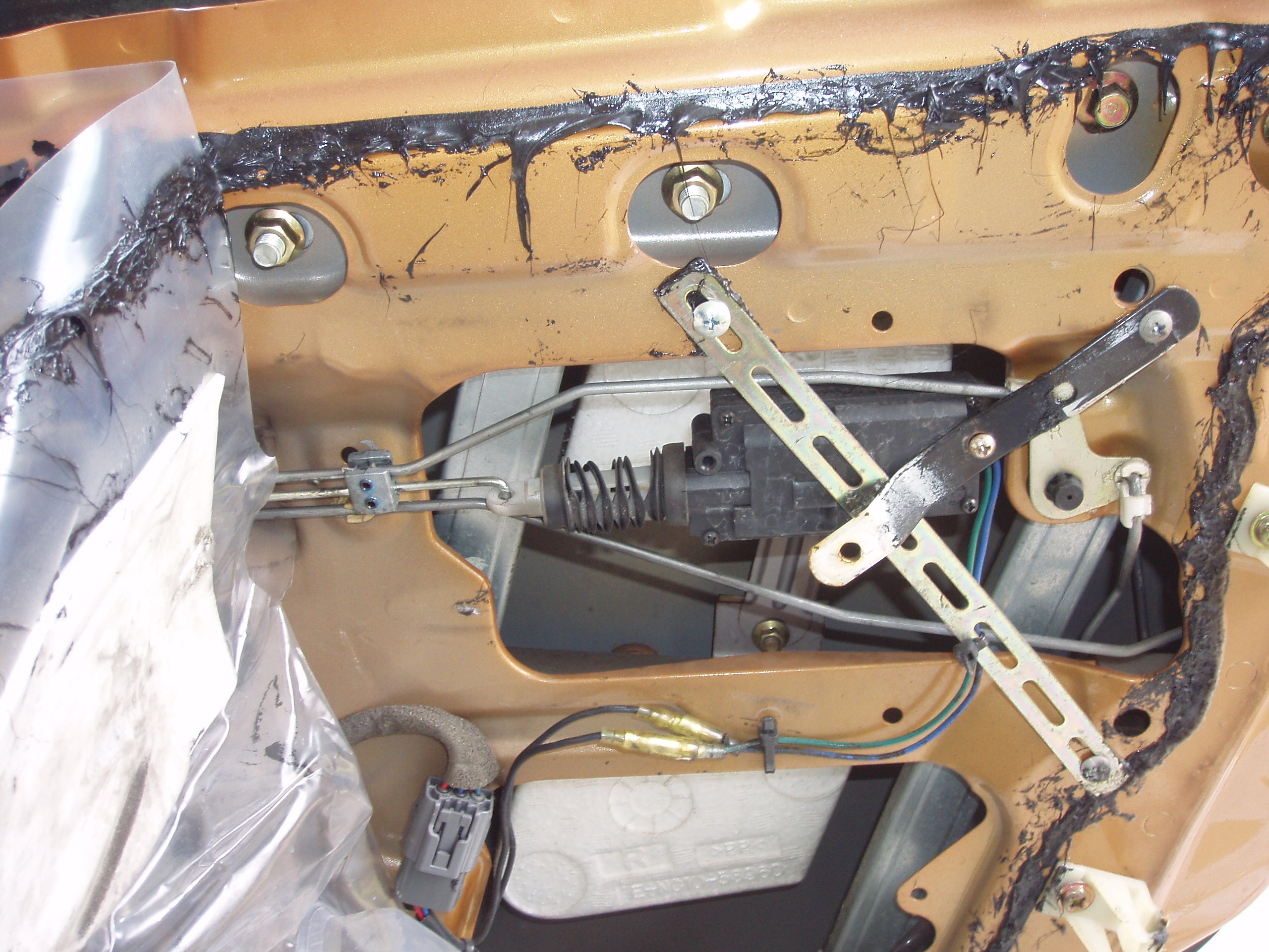 マツダ ロードスターnb１ リモコンドアロック修理 株式会社 窪製作所代表ブログ