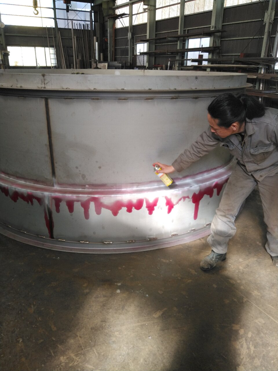 ステンレス製 沈殿槽 シール溶接部の浸透探傷検査 Pt検査 株式会社 窪製作所代表ブログ