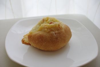横浜こどもの国のパン屋さん「パナデリア シエスタ」のパン