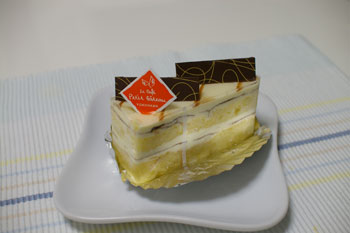 横浜白楽の洋菓子店「ルカフェ・プチガトー」のケーキ