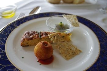 逗子マリーナにあるイタリアン「グランブルー・オチアイ」のランチ