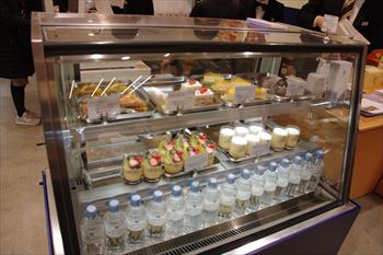 横浜高島屋にあるホテルニューグランドショップの店内