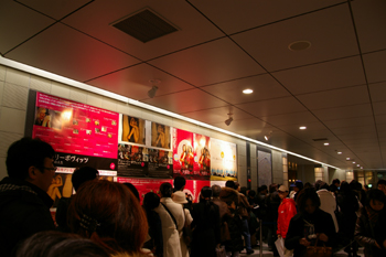 クリスピークリームドーナツの行列