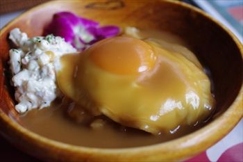 横浜仲町台にあるハワイアンカフェ「H1 CAFE」のランチ