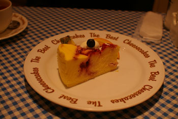 横浜元町のTBC DINER(TBC ダイナー)のチーズケーキ