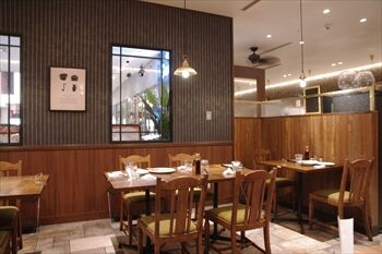 新横浜にあるステーキ専門店「ゴッチーズビーフ」の店内
