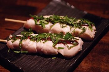 横浜綱島にある焼き鳥屋「COCORO(心)」の焼き鳥