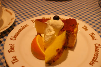 横浜元町のTBC DINER(TBC ダイナー)のチーズケーキ