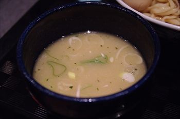 横浜にあるつけ麺専門店「つけ麺や 武双」のつけ麺