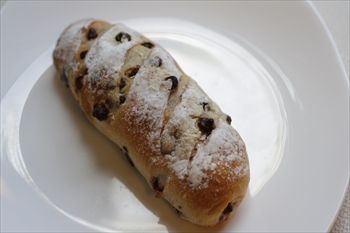横浜大倉山にあるパン屋「トースティーショップ」のパン