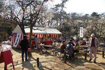 大倉山公園内のフードスペース