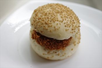 横浜妙蓮寺にあるパン屋「デューカディカマストラ」のパン