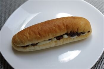 横浜センター北にあるベーカリーカフェ「コムズベーカリー」のパン