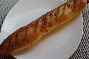 横浜中山にあるパン屋「パン ニア」のパン