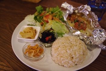 川崎新丸子にかるカフェ「HanaCAFE」のランチ