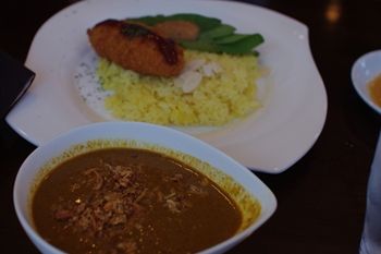 センター北のカレー専門店「IRiE IRiE(アイリーアイリー)」のカレー