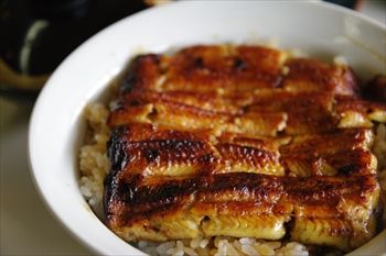 横浜関内にあるうなぎ料理のお店「割烹蒲焼 わかな」のうな丼