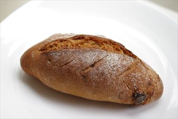 横浜妙蓮寺にあるパン屋「デューカディカマストラ」のパン