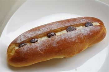 ららぽーと横浜にある「ケユカ ベーカリー」のパン