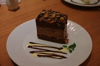 ららぽーと横浜にあるカフェ「カフェ ココナッツ」のケーキ