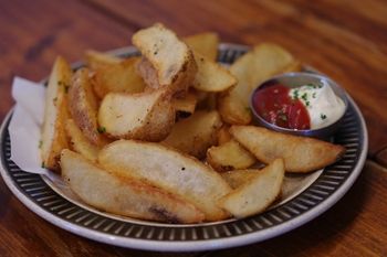 鎌倉長谷にあるカフェ「Good Mellows」のフライドポテト