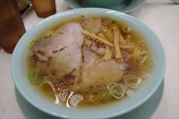 横浜菊名にあるラーメン店「なぎちゃんラーメン」の中華そば