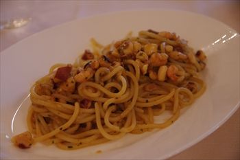横浜みなとみらいのイタリアン「レオーネ・マルチアーノ」のパスタ