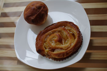 横浜桜木町のコレットマーレにあるパン屋「ブレドール」のパン