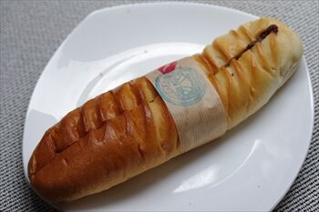 横浜元町にあるパン屋「マリンベーカリー」のパン