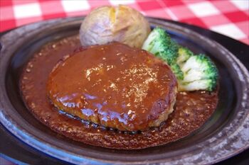 南町田グランベリーパークにある「神田グリル」のランチ