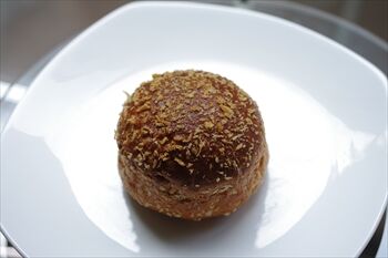 横浜市小机にあるパン屋「honnete」のパン