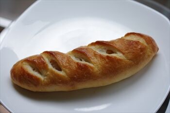 横浜市小机にあるパン屋「honnete」のパン