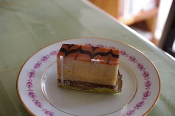 横浜金沢文庫にあるケーキ屋さん「オ・プティ・マタン」のケーキ