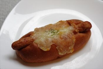 横浜市港南台にあるパン屋「ネイバーズ ブレッド」のパン