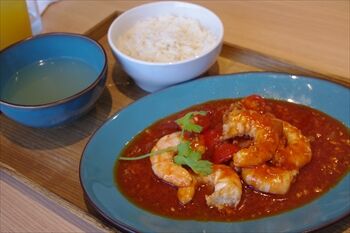 横浜みなとみらいにある「HAWKER'S 海南鶏飯」のランチ