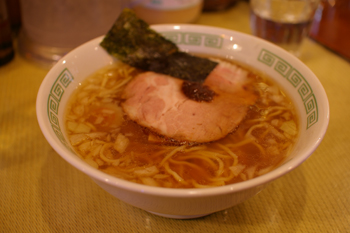 横浜関内にあるラーメン屋「いまむら」の醤油ラーメン
