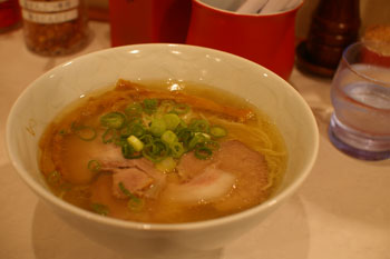 新横浜ラーメン博物館の「らぁ麺 むらまさ」の塩ラーメン