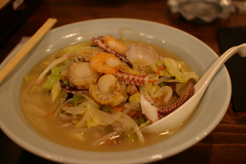 横浜西口の黒田屋ちゃんぽんのちゃんぽん