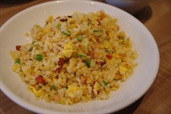 横浜桜木町にある中華料理店「重慶茶樓」のランチ