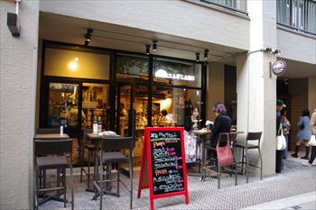 ���ʹ���ˤ��륤���ꥢ��֥��८lab�ʥ��८��ܡˡפγ���