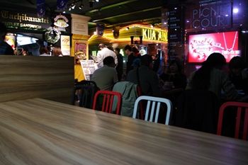 横浜赤レンガ倉庫の中にある活イカ料理専門店 横浜イカセンター でいただくおいしいランチ 横浜ブログ