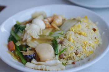 新高島にある中華料理店「中国美食 唐苑酒楼」のランチ