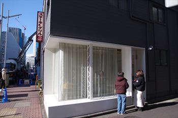 ���ʹ���ˤ����βۻ�Ź��NIANES���󥢥ͥ��ˡפγ���