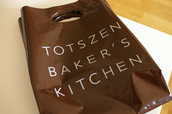 ͹̶һο͵١꡼TOTSZEN BAKER'S KITCHENפ