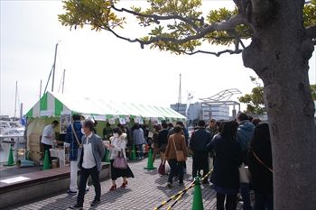 横浜ベイサイドマリーナのパンまつり