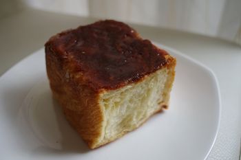 横浜東神奈川にあるパン屋さん「パンドウー(PaindeU)」のパン
