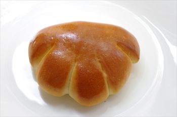 横浜みなとみらいにあるパン屋「横浜ロータス」のパン