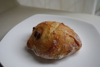 横浜センター南にあるパン屋さん「ベーカリー 南」のパン