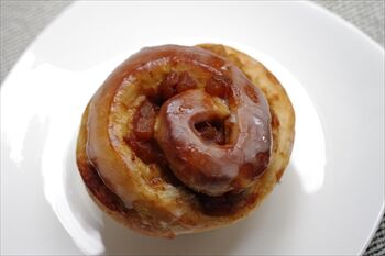 横浜日本大通りにあるパン屋「ブラフベーカリー」のパン
